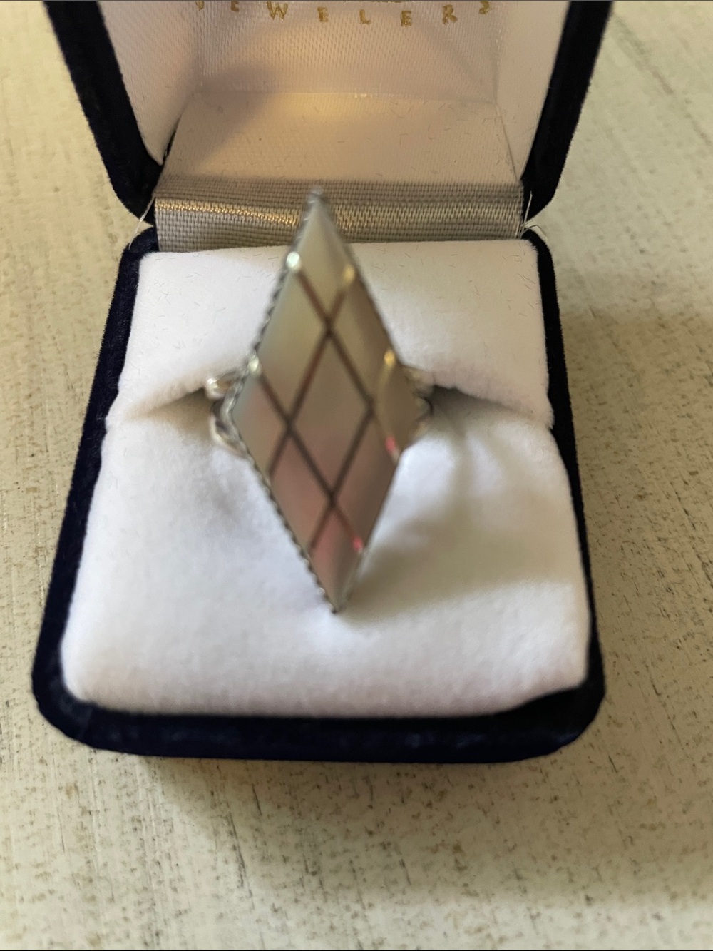 Mother of Pearl kite Shaped Inlay Ring - Silver